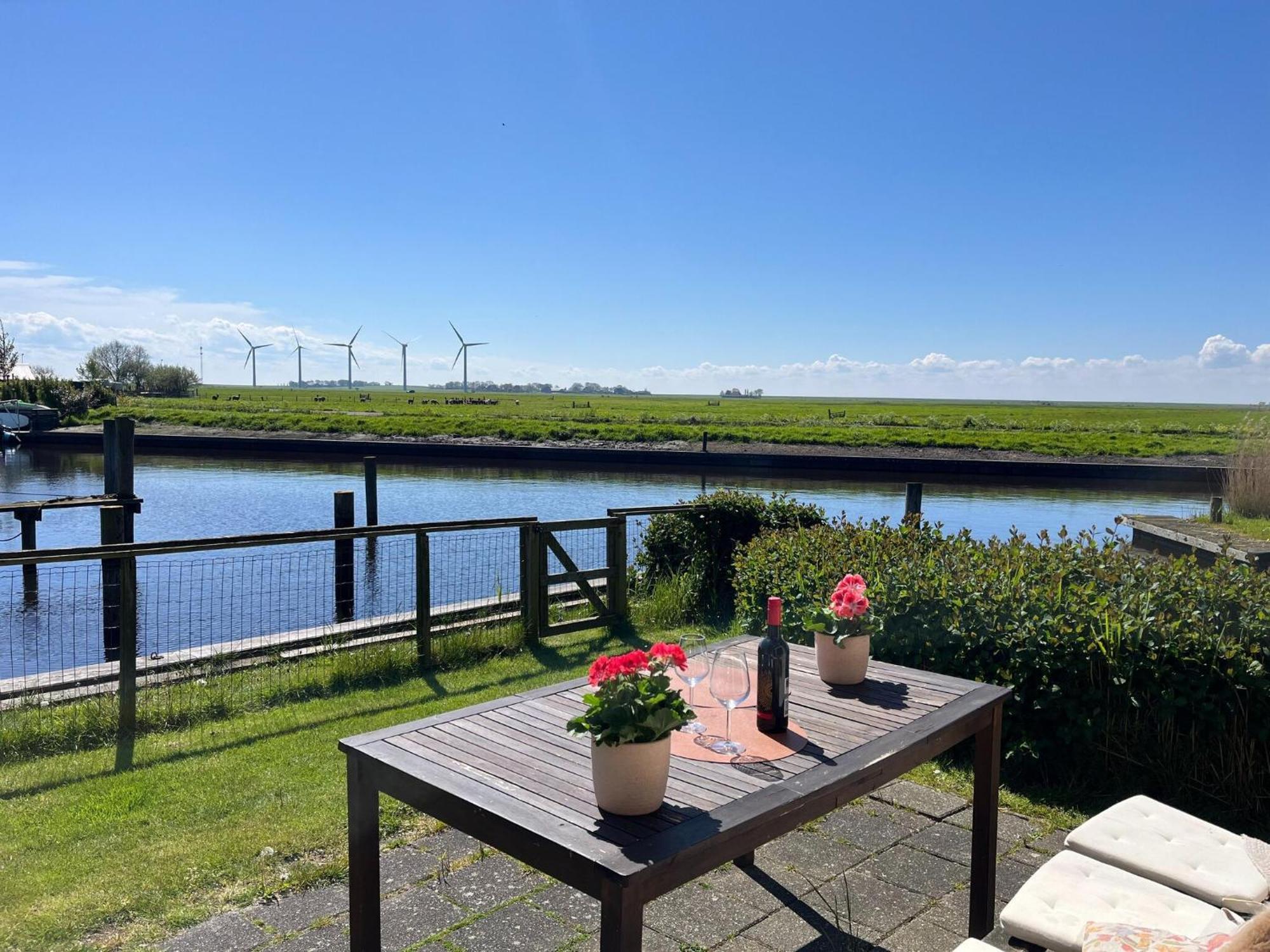 Delightful Holiday Home In Warns With Jetty Exterior foto